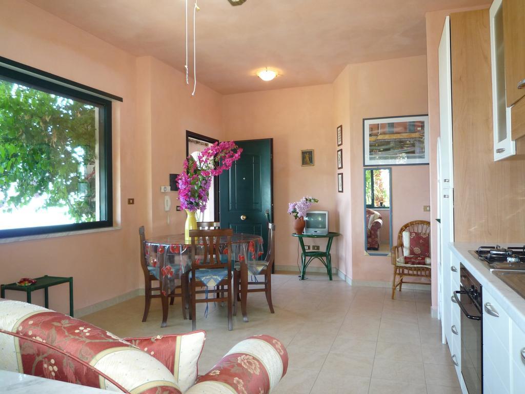 Villa Panthea Capo Vaticano Cameră foto